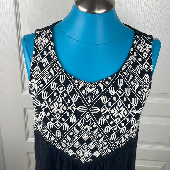 Lucky Brand Embroidered Shirt black sleeveless size XS - Picture 2 of 6